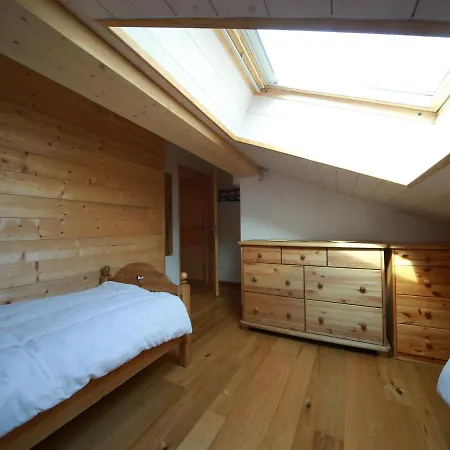 Ferme Renovee 12 Pers, 450m Des Pistes, Navette Gratuite, Balcon S-o, Parking, Wifi - Fr-1-572-23 Apartment