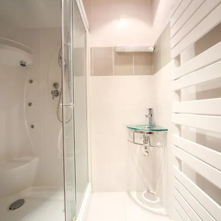 Apartment Ferme Renovee 12 Pers, 450m Des Pistes, Navette Gratuite, Balcon S-o, Parking, Wifi - Fr-1-572-23 *